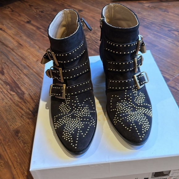 Chloe Susanna Ankle Boots - Picture 2 of 11